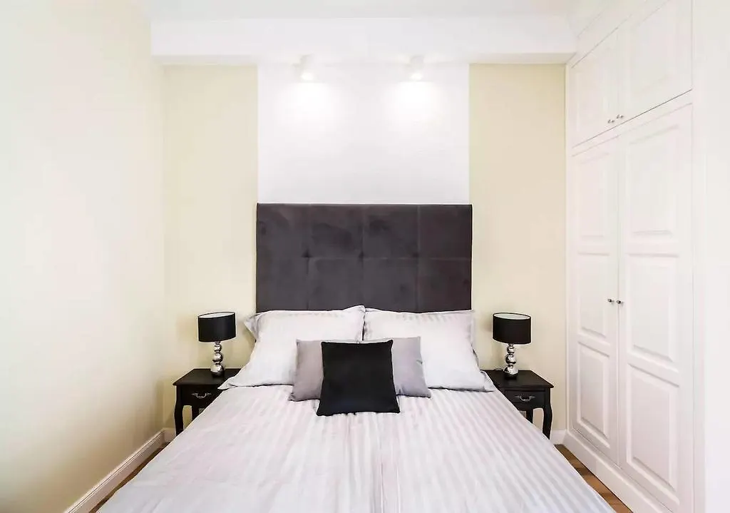 Ventura Ridge Apartment Boedapest